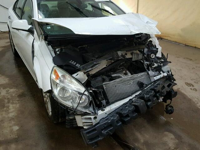 1G8ZX57759F129505 - 2009 SATURN AURA XR WHITE photo 9