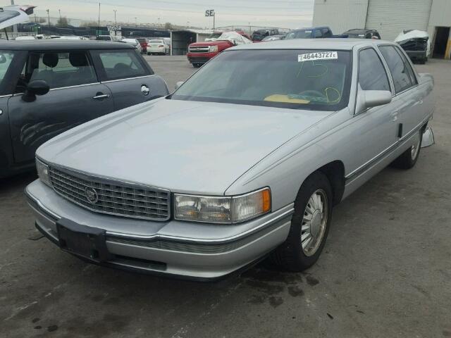 1G6KF52Y0RU243923 - 1994 CADILLAC DEVILLE CO SILVER photo 2