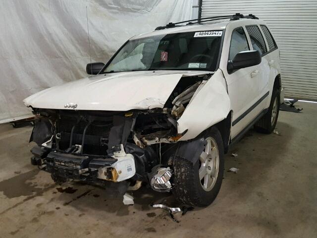 1J8GR48K49C546757 - 2009 JEEP GRAND CHER WHITE photo 2