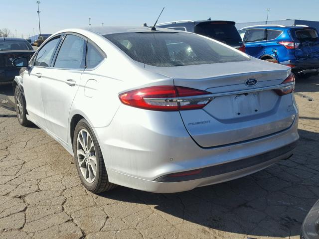 3FA6P0HD3HR365612 - 2017 FORD FUSION SE SILVER photo 3