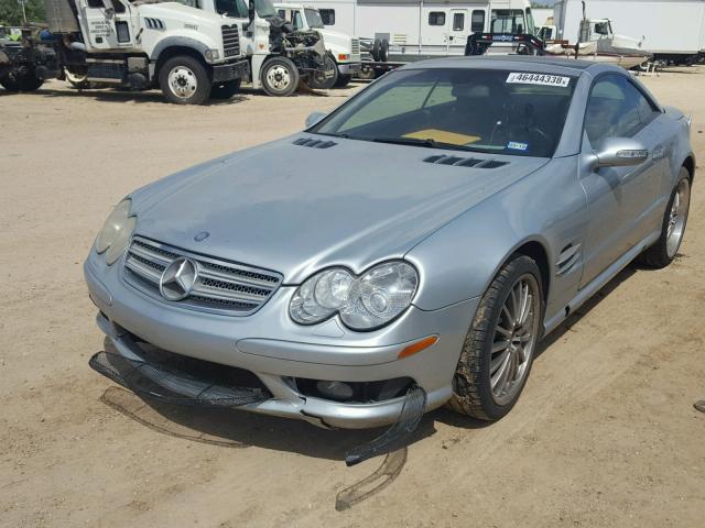 WDBSK75F23F032232 - 2003 MERCEDES-BENZ SL 500R SILVER photo 2