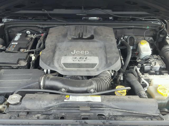 1C4AJWAG9CL132998 - 2012 JEEP WRANGLER S BLACK photo 7