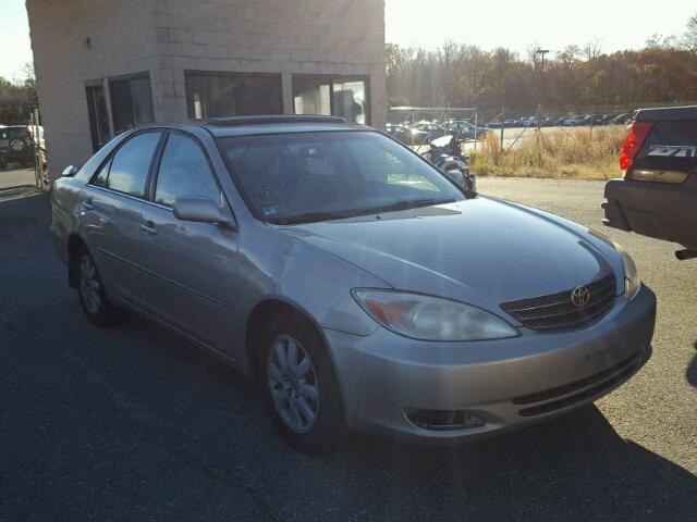 4T1BF30K24U577584 - 2004 TOYOTA CAMRY LE GRAY photo 1