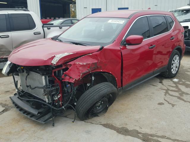 5N1AT2MT9HC730393 - 2017 NISSAN ROGUE S RED photo 2