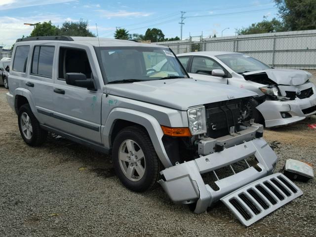 1J8HG48K66C332276 - 2006 JEEP COMMANDER SILVER photo 1