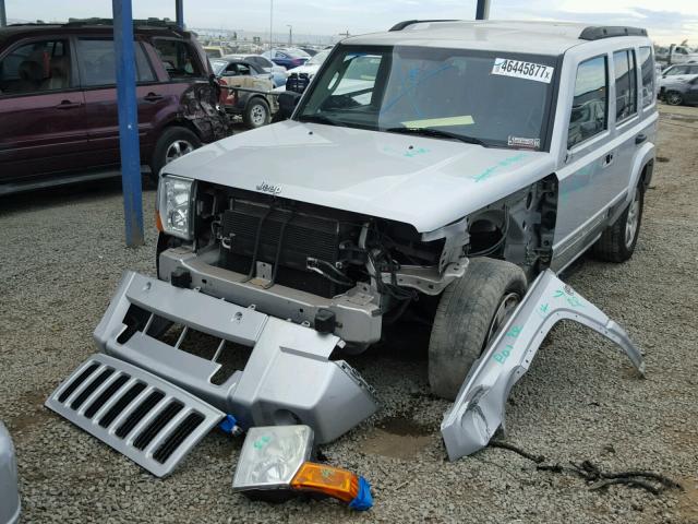 1J8HG48K66C332276 - 2006 JEEP COMMANDER 银色 照片 2