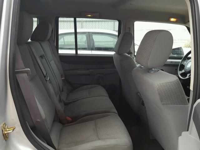 1J8HG48K66C332276 - 2006 JEEP COMMANDER 银色 照片 6