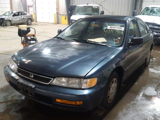 1HGCD5620TA067009 - 1996 HONDA ACCORD DX GREEN photo 2