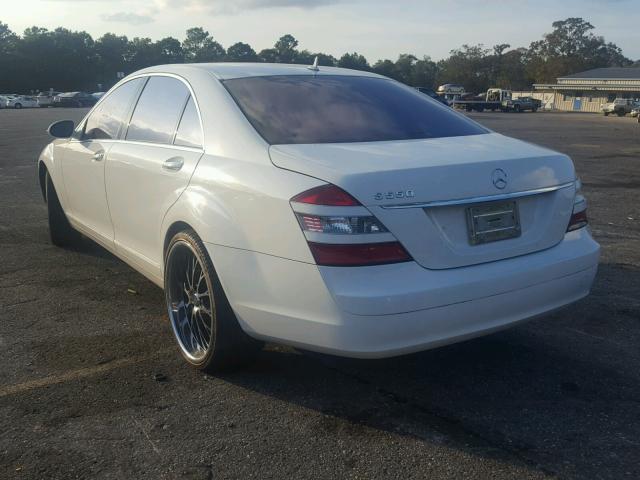 WDDNG71X17A029572 - 2007 MERCEDES-BENZ S 550 WHITE photo 3