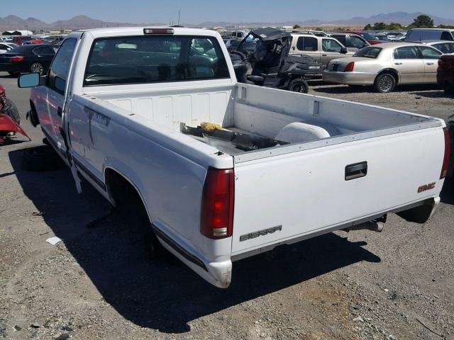 1GTGC24R2XR707990 - 1999 GMC SIERRA C25 WHITE photo 3