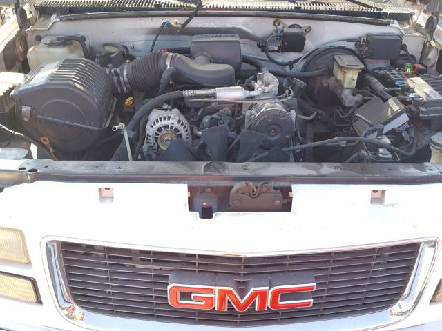 1GTGC24R2XR707990 - 1999 GMC SIERRA C25 WHITE photo 7