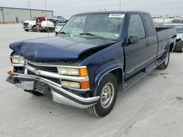 1GCGC29R5TE222981 - 1996 CHEVROLET GMT-400 C2 BLUE photo 2