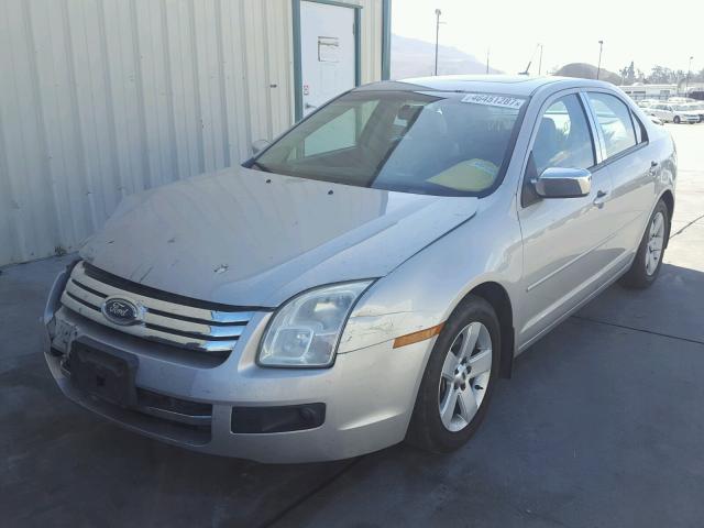 3FAHP07168R243908 - 2008 FORD FUSION SE SILVER photo 2