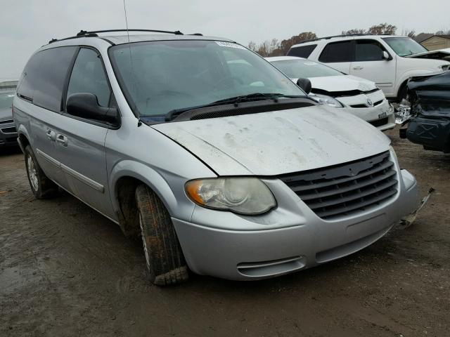 2C4GP54L45R179491 - 2005 CHRYSLER TOWN & COU SILVER photo 1