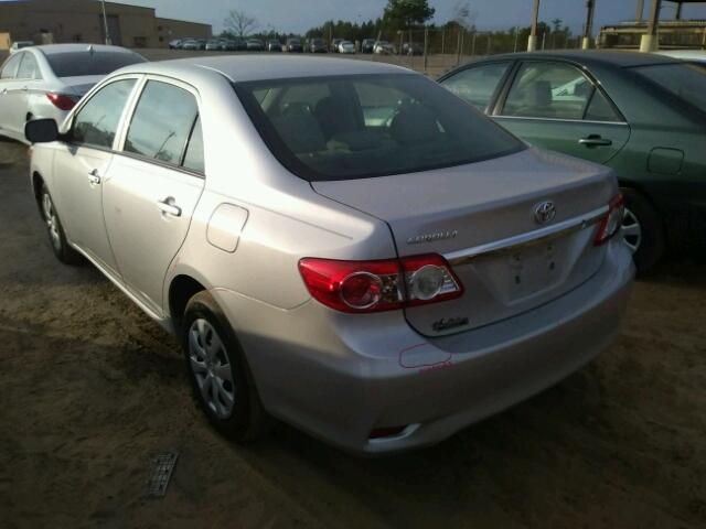 2T1BU4EE4CC882020 - 2012 TOYOTA COROLLA SILVER photo 3