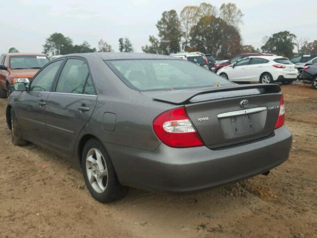 4T1BE30K12U576961 - 2002 TOYOTA CAMRY LE 灰色 照片 3