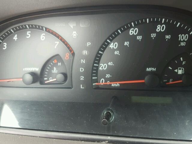 4T1BE30K12U576961 - 2002 TOYOTA CAMRY LE 灰色 照片 8