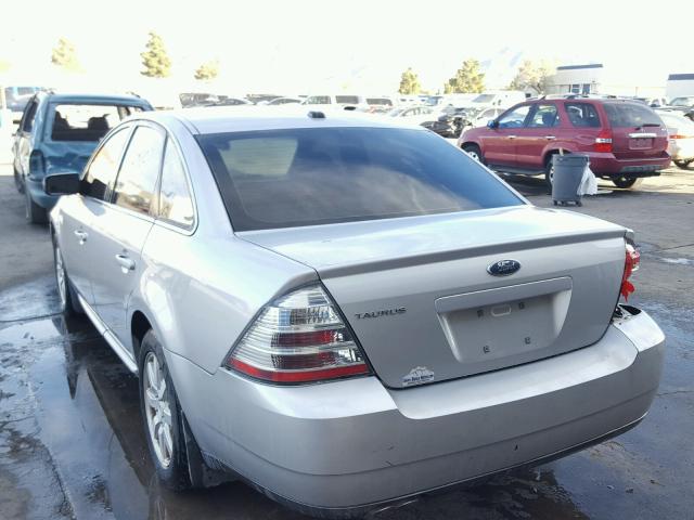 1FAHP23W89G120990 - 2009 FORD TAURUS SE SILVER photo 3