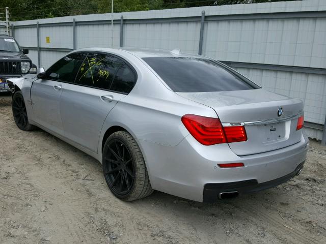 WBAKC8C59BC433420 - 2011 BMW 750LI SILVER photo 3