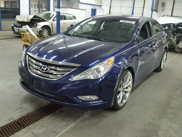 5NPEC4AC2BH308080 - 2011 HYUNDAI SONATA SE BLUE photo 2