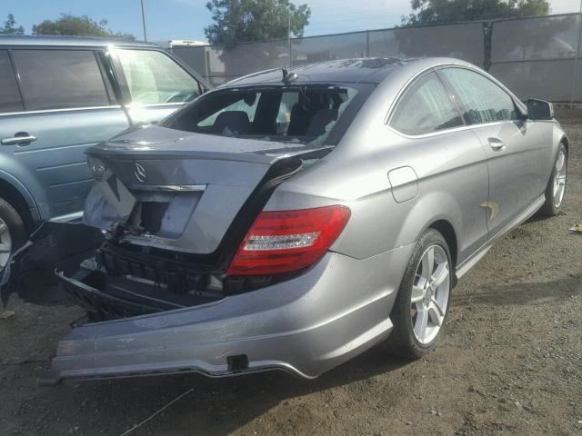 WDDGJ4HB5FG415328 - 2015 MERCEDES-BENZ C 250 SILVER photo 4