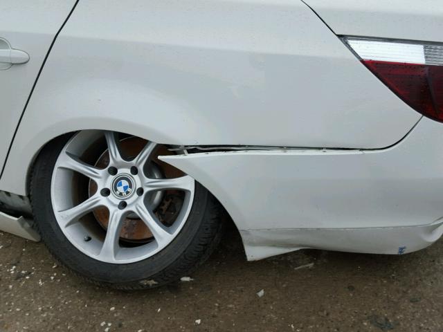 WBANB33514B109552 - 2004 BMW 545 I WHITE photo 9
