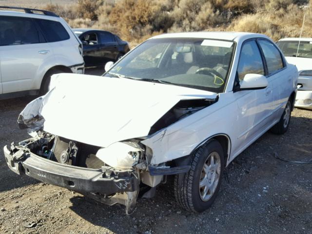 KNAFB121535267638 - 2003 KIA SPECTRA BA WHITE photo 2