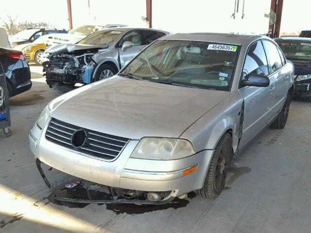 WVWRH63B23P274439 - 2003 VOLKSWAGEN PASSAT GLX SILVER photo 2