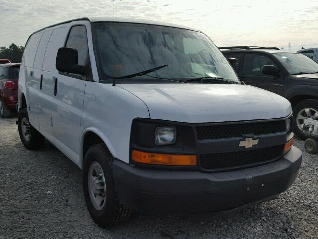 1GCWGFFA0B1124257 - 2011 CHEVROLET EXPRESS G2 WHITE photo 1