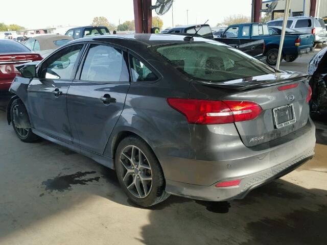 1FADP3F23FL218874 - 2015 FORD FOCUS SE GRAY photo 3