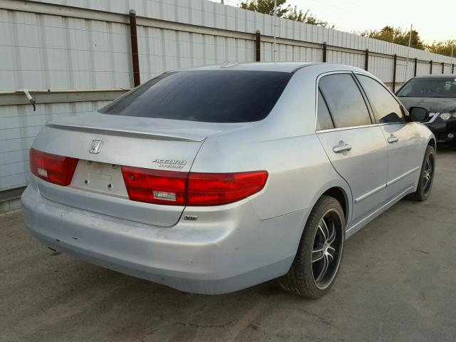 JHMCN36475C015920 - 2005 HONDA ACCORD SILVER photo 4