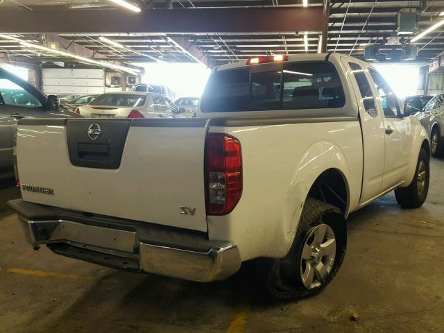 1N6AD0CU1CC425282 - 2012 NISSAN FRONTIER S WHITE photo 4