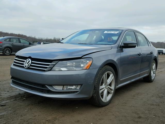 1VWBS7A32FC057504 - 2015 VOLKSWAGEN PASSAT SE CHARCOAL photo 2