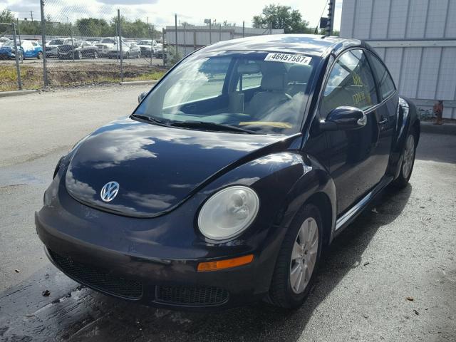 3VWPW31C18M518194 - 2008 VOLKSWAGEN NEW BEETLE 黑色 照片 2