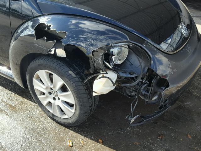 3VWPW31C18M518194 - 2008 VOLKSWAGEN NEW BEETLE 黑色 照片 9
