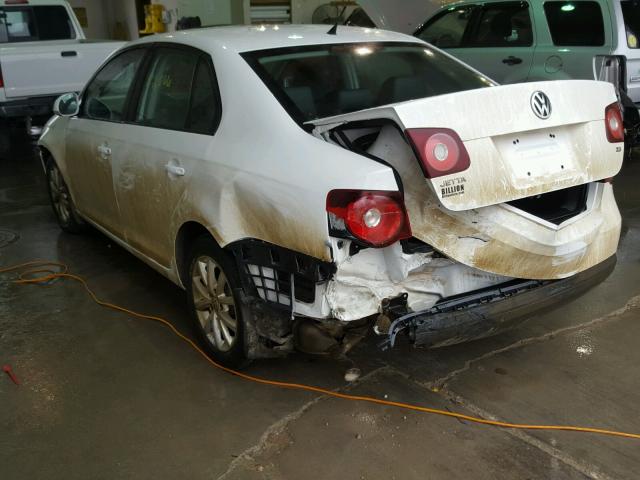 3VWAX7AJ2AM096838 - 2010 VOLKSWAGEN JETTA LIMI WHITE photo 3