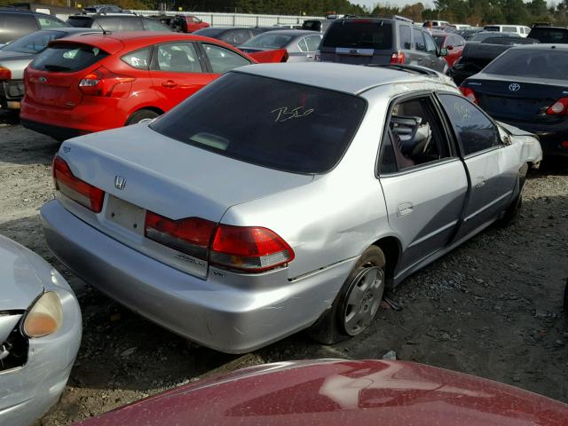 1HGCG16552A068214 - 2002 HONDA ACCORD EX SILVER photo 4