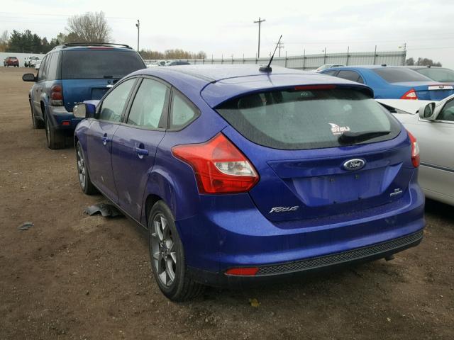 1FADP3K26DL242976 - 2013 FORD FOCUS BLUE photo 3