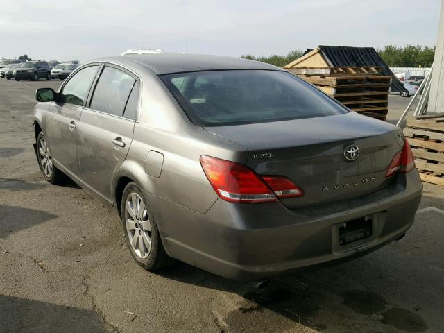 4T1BK36B85U005715 - 2005 TOYOTA AVALON XL CHARCOAL photo 3