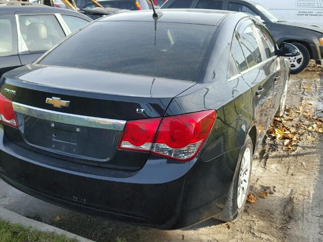 1G1PC5SB6D7204731 - 2013 CHEVROLET CRUZE LT BLACK photo 4