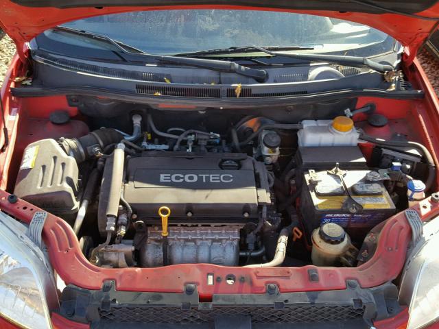 KL1TD5DE8BB137268 - 2011 CHEVROLET AVEO LS RED photo 7