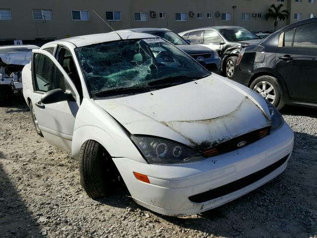 1FAFP34343W337855 - 2003 FORD FOCUS SE C WHITE photo 1