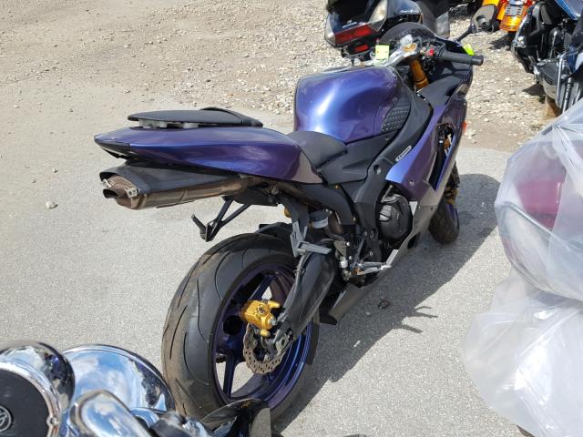 JKBZXJC1X5A014749 - 2005 KAWASAKI ZX636 C1 PURPLE photo 4