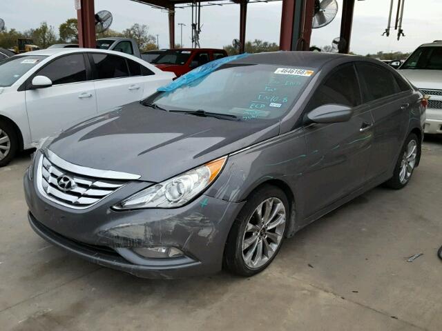 5NPEC4AB9DH565344 - 2013 HYUNDAI SONATA SE CHARCOAL photo 2