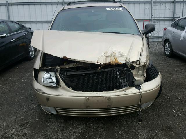 2C4GP54L41R372847 - 2001 CHRYSLER TOWN & COU TAN photo 9