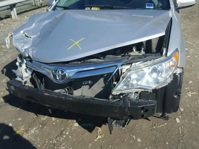 4T4BF1FK8ER382091 - 2014 TOYOTA CAMRY L SILVER photo 9