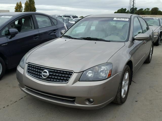 1N4AL11E45N489899 - 2005 NISSAN ALTIMA S GRAY photo 2