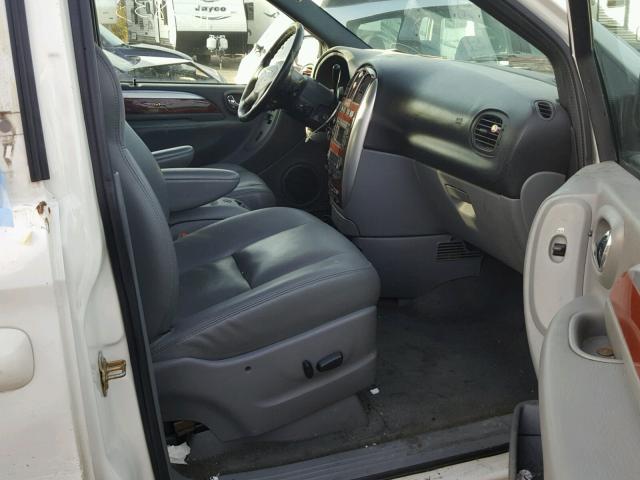 2C8GP64L05R161722 - 2005 CHRYSLER TOWN & COU Ağ foto 5