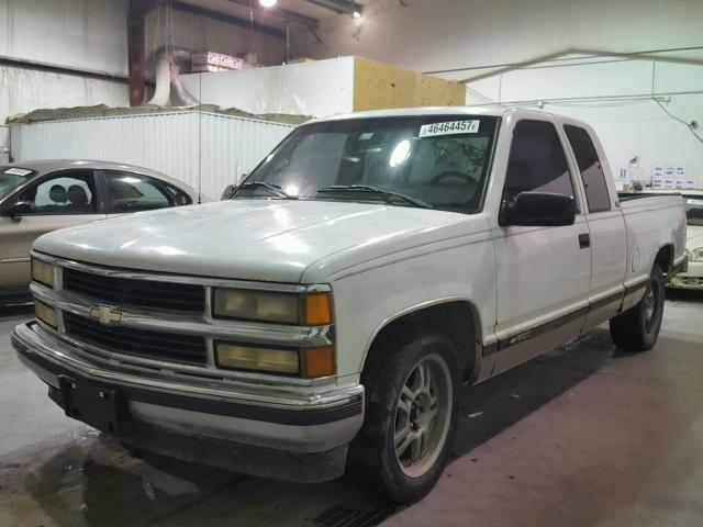 2GCEC19K7S1111367 - 1995 CHEVROLET GMT-400 C1 WHITE photo 2