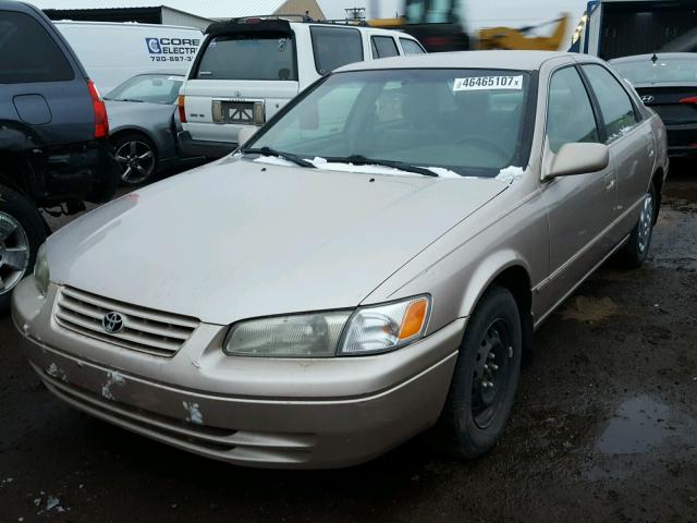 4T1BG22K5XU491145 - 1999 TOYOTA CAMRY CE BEIGE photo 2